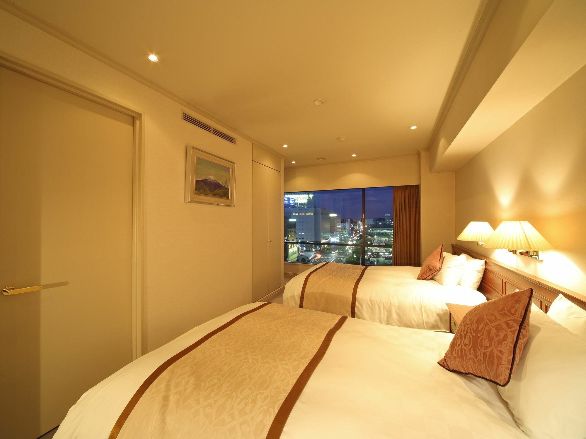 Hotel Harvest In Yonago Tottori Kültér fotó